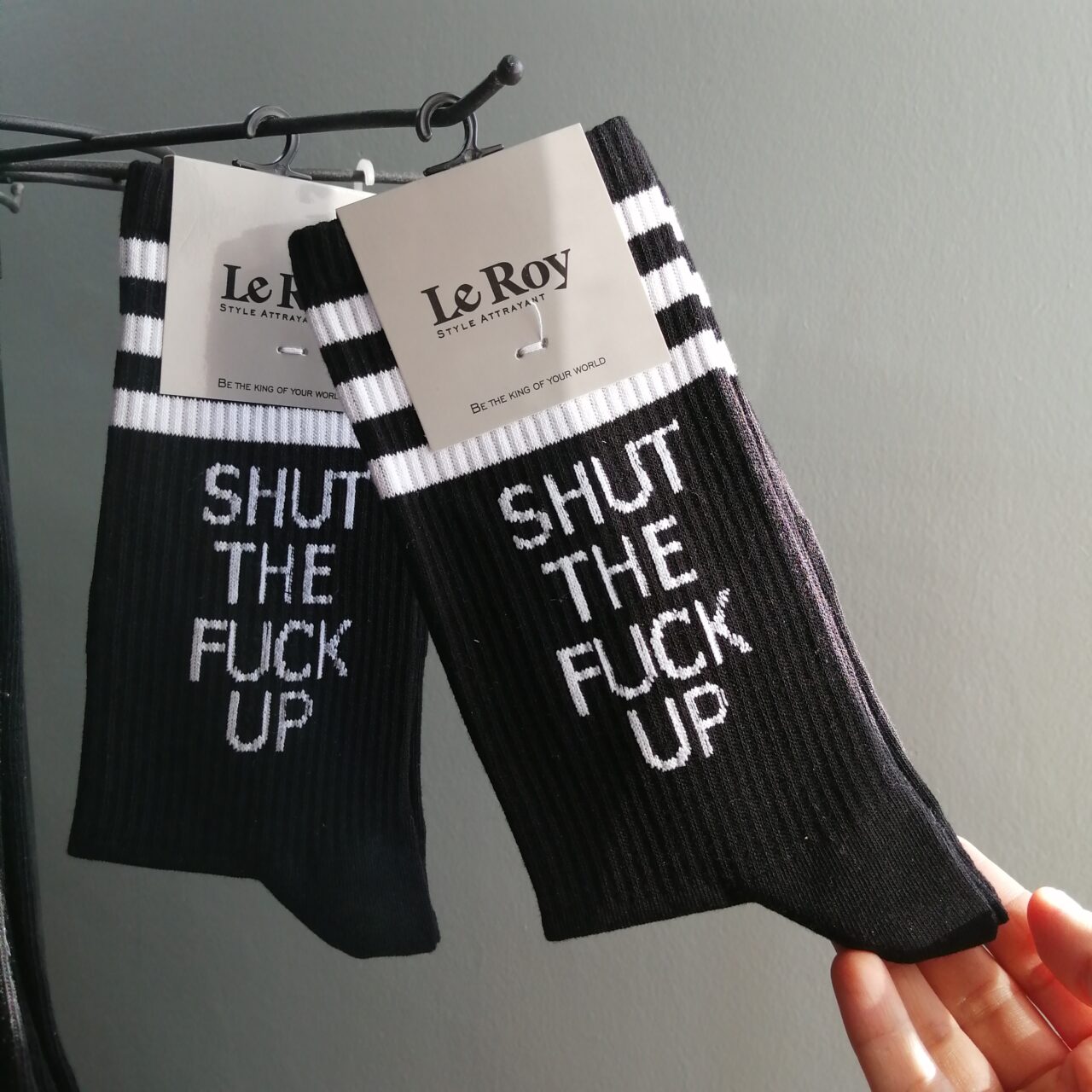 جوراب ساقدار تکست دار طرح "SHUT THE FUCK UP"